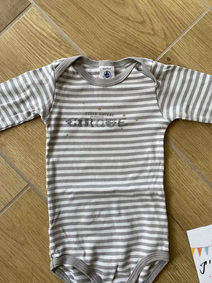 Lot 4 body manche longue petit bateau 12 mois - photo numéro 5