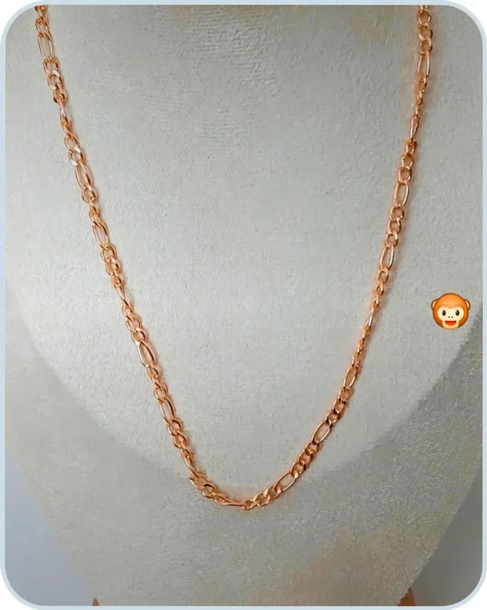 Collier chaîne doré – tendance, chic , look du jour - photo numéro 2