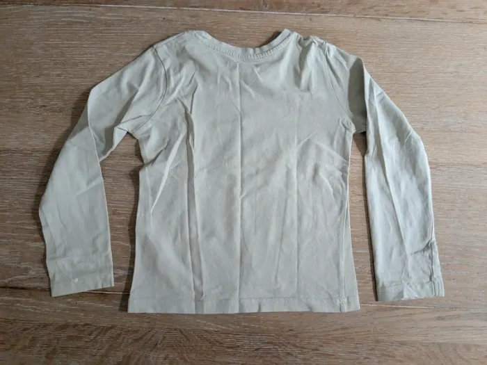 Tee shirt 5/6 ans arc en ciel - photo numéro 2