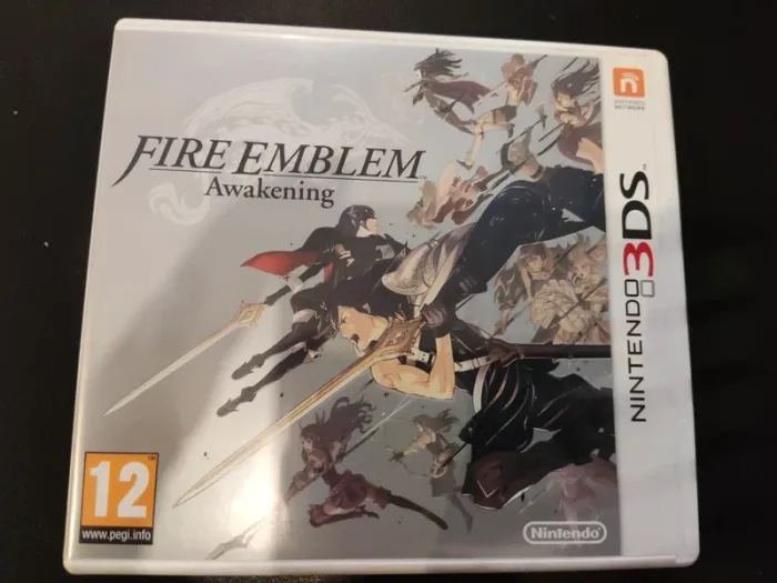 Jeu Fire Emblem Awakening nintendo 3DS - 2DS