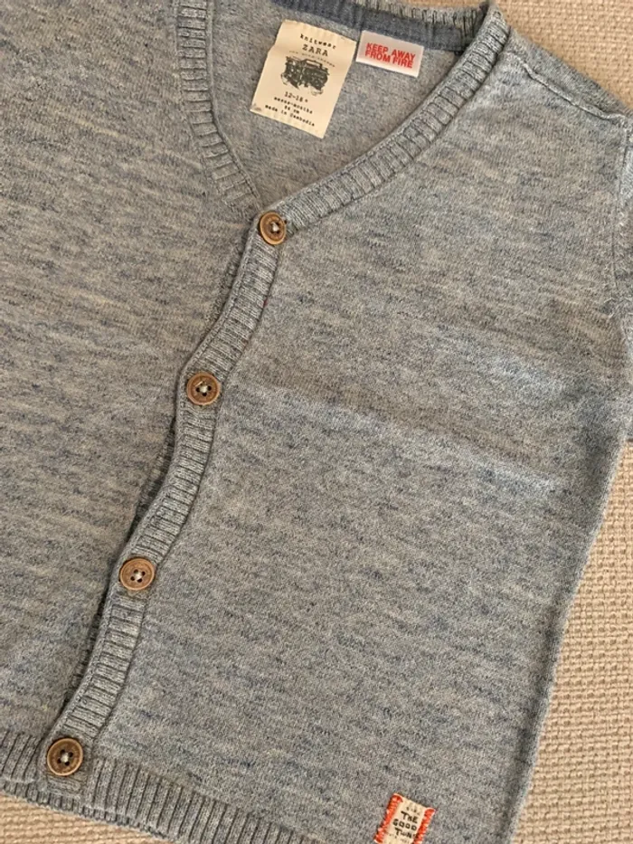 Gilet Zara 18 mois très bon état - photo numéro 2
