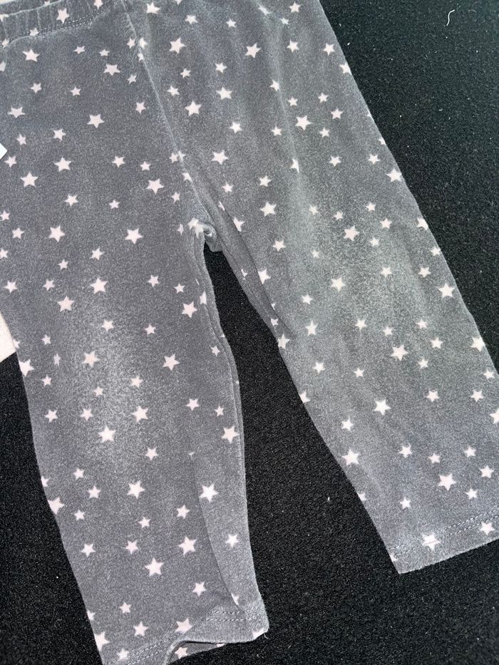 Ensemble 12 mois - photo numéro 2