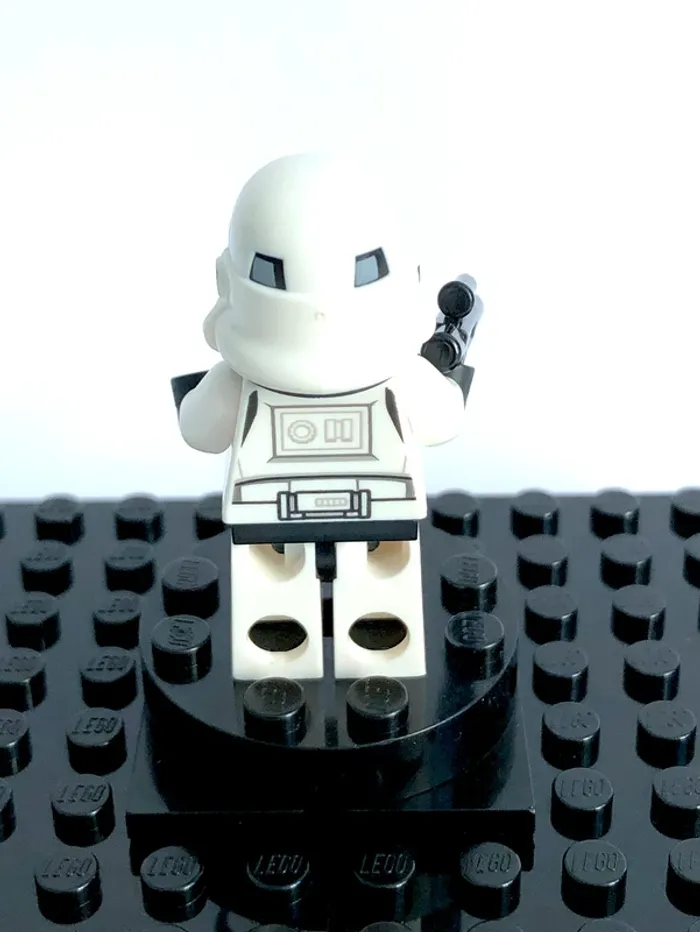 LEGO Star Wars The Mandalorian - Imperial Stormtrooper - photo numéro 2
