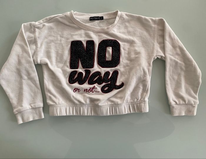 Lot 2 sweats - fille - 7- 8 ans – Paillettes & confort - photo numéro 2