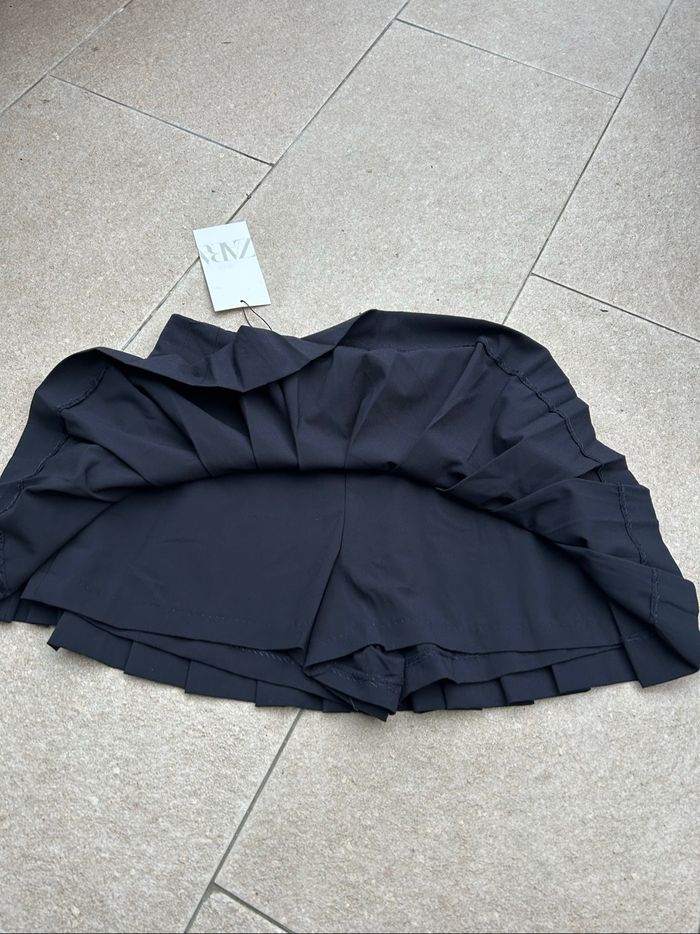 Jupe plissée bleu marine femme Zara - photo numéro 2
