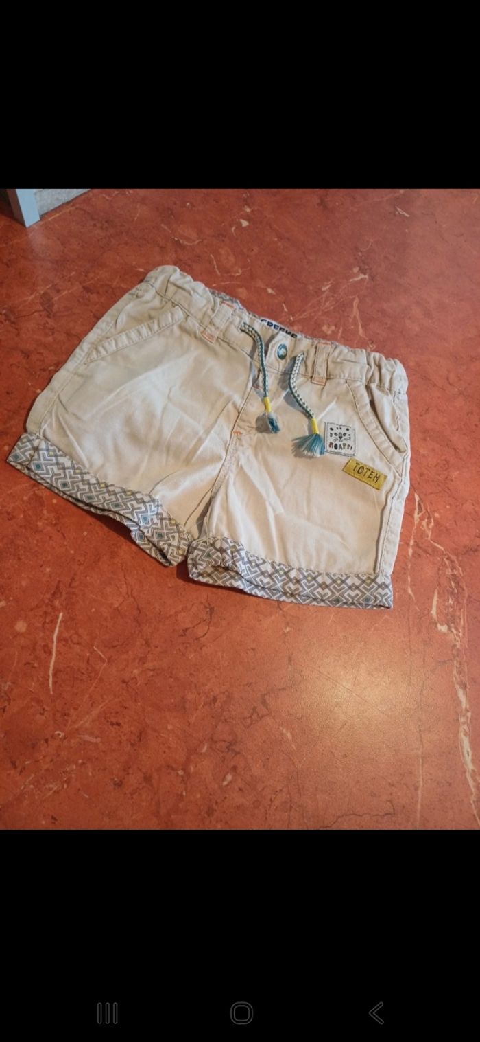 Short garçon taille 36 mois
