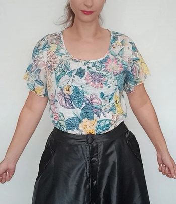 T-shirt été coloré manches resille taille 44