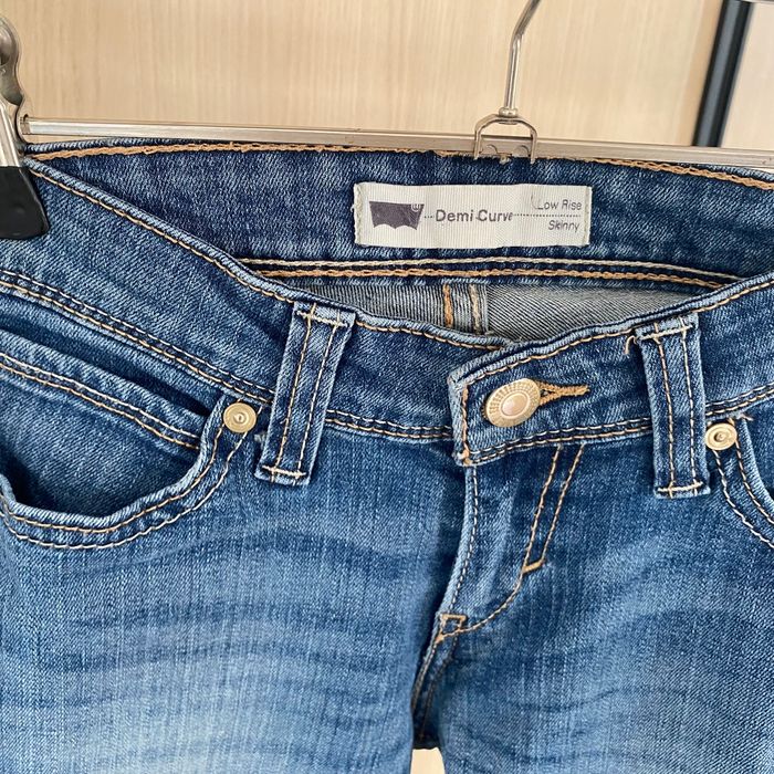 Jean taille 36 levis - photo numéro 3