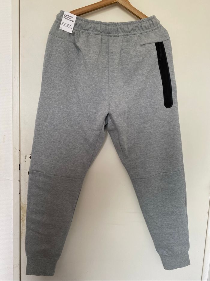 Pantalon Nike Tech - photo numéro 4