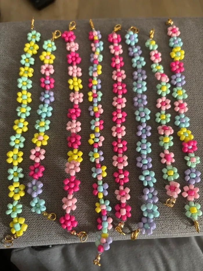 Bracelet de fleur couleur été 📦 - photo numéro 2