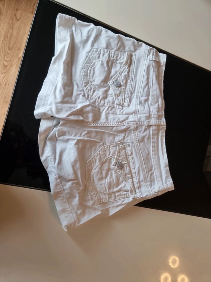 Short blanc - photo numéro 2