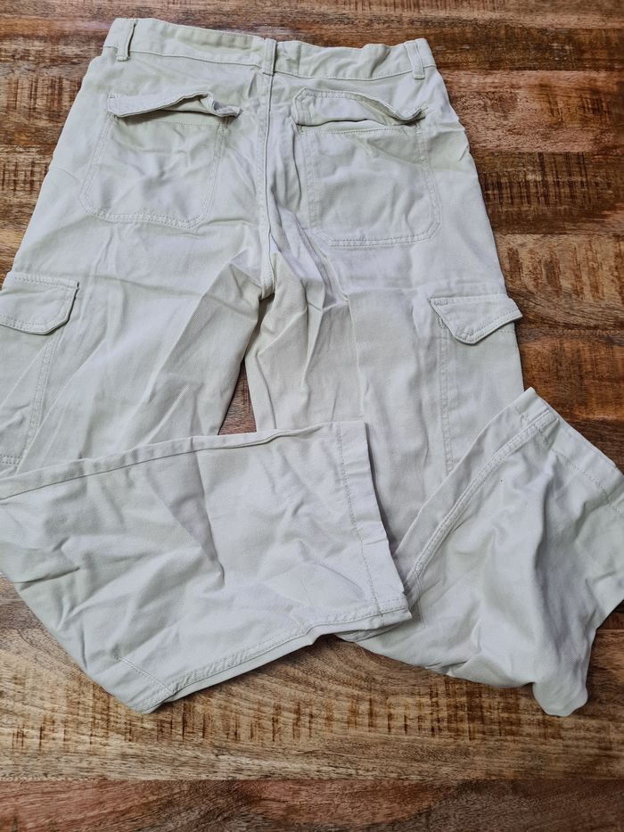 Pantalon baggy parachute creme Bershka taille 36 - photo numéro 4