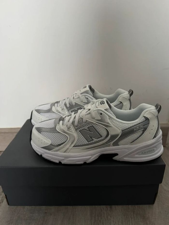 New Balance 530 Shoes
38 - photo numéro 4