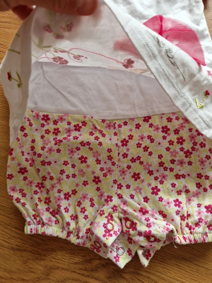 Combishort 3 mois - photo numéro 3