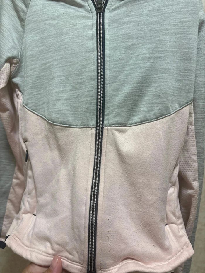 Veste taille 5-6ans marque décathlon - photo numéro 2
