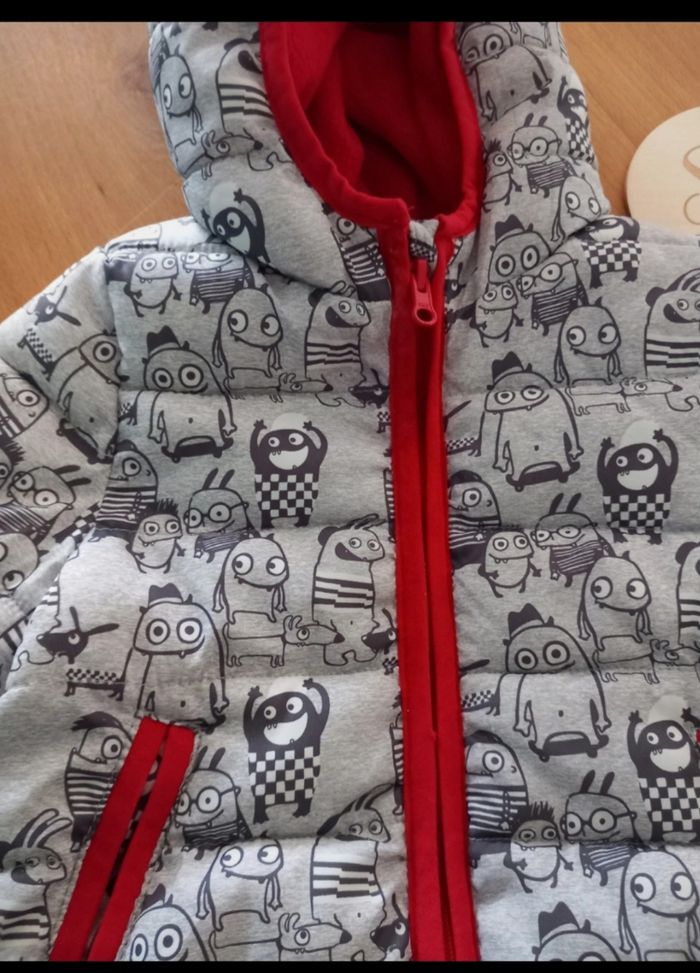 Doudoune DPAM taille 6 mois - photo numéro 2