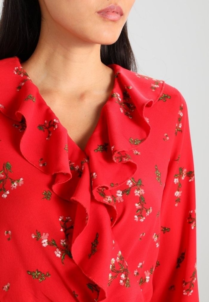 Robe femme marque "Véronique moda - photo numéro 3