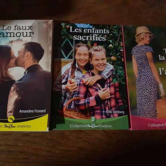 Lot de livres nous deux