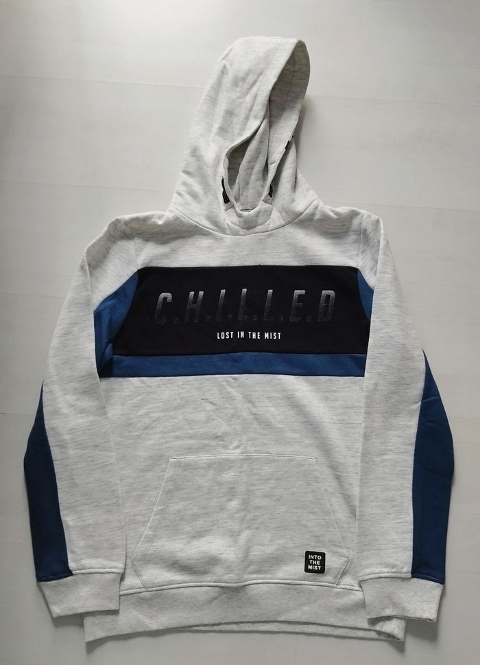 Sweat à capuche 15-16 ans