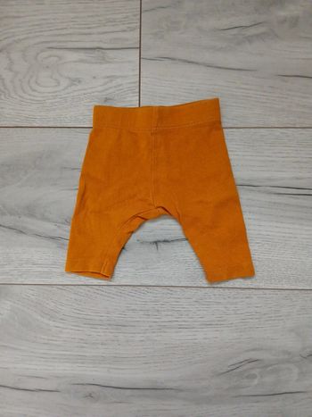 Legging ~ Kiabi ~ 1mois (52-55cm/4kg)