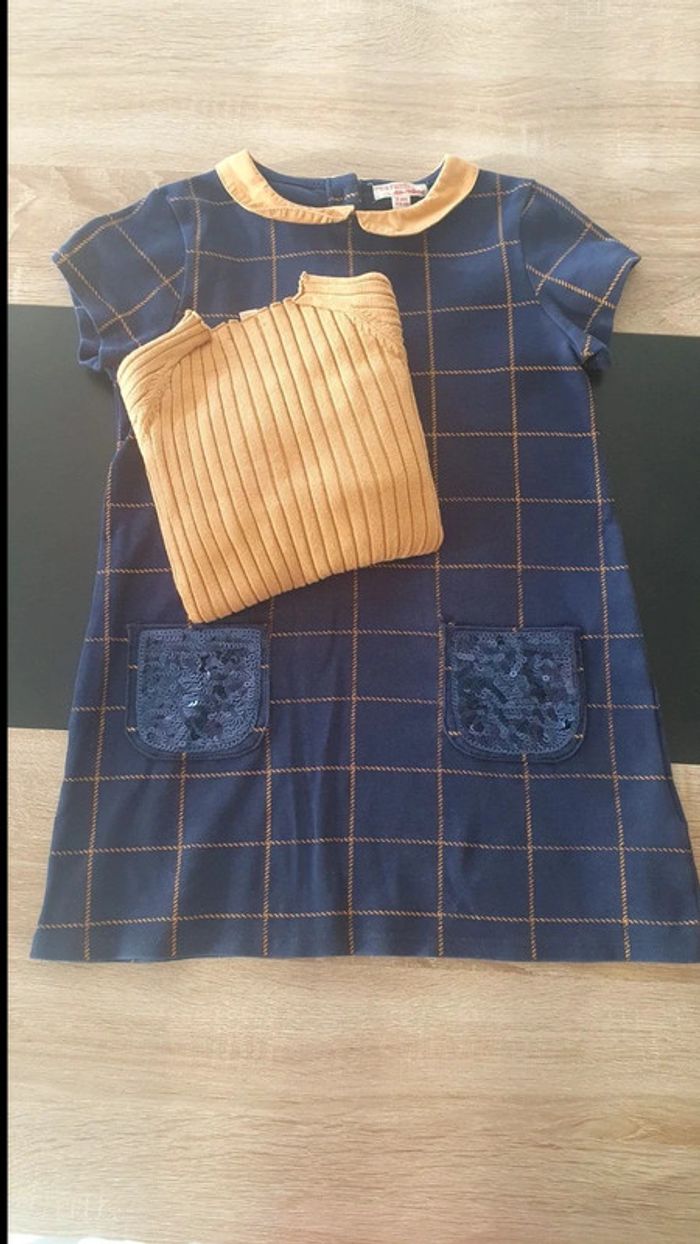 Robe et tee-shirt manche longue 6 ans