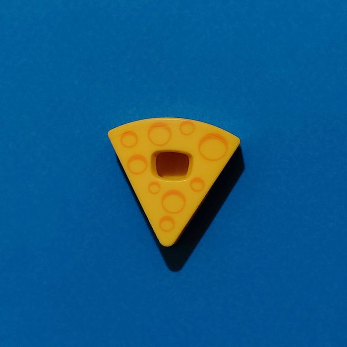 Figurine en costume de gruyère LEGO 🧀 - Excellent état 🌟 - Envoi rapide🚚💨 - photo numéro 5
