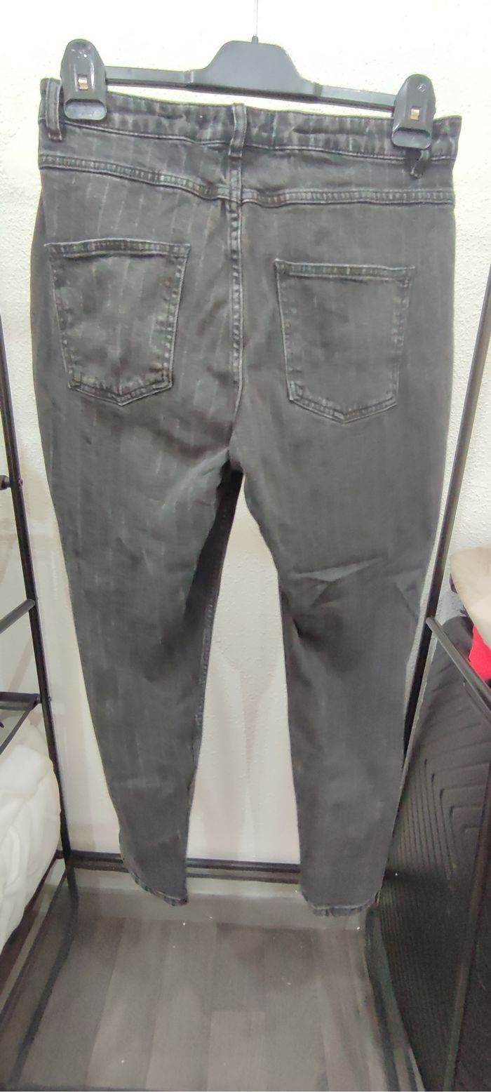 Jean boyfriend noir à rayures grises Etam - Taille 40 - photo numéro 2
