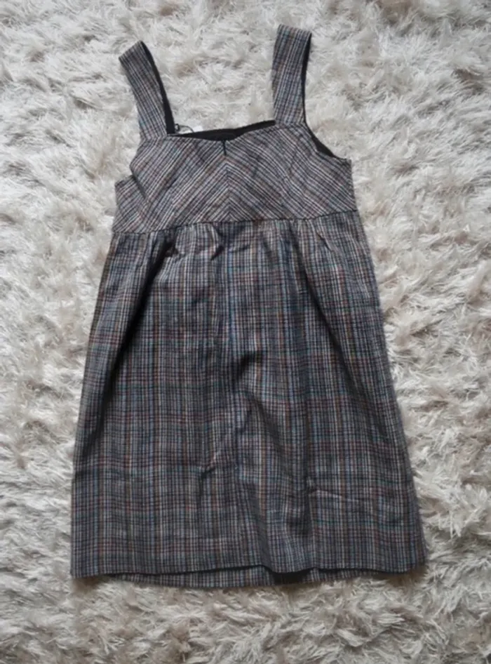 Robe à bretelles neuve avec étiquette Molly Bracken - photo numéro 2