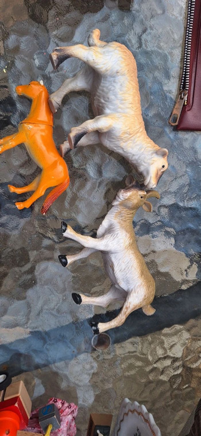 Lot 3 animaux plastique