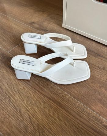 sandales à talon