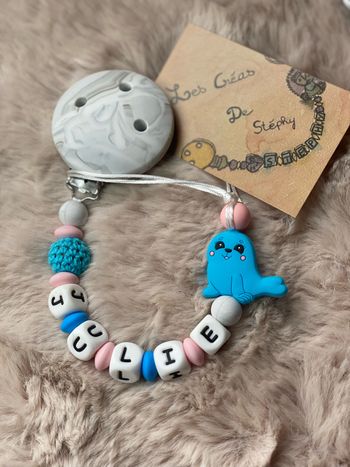 Attache tétine phoque