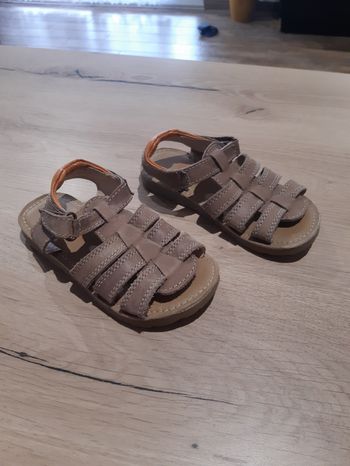 Sandales okaïdi 27