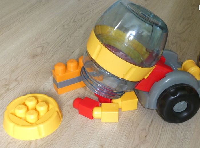 Camion bétonnière Mega Bloks - photo numéro 5
