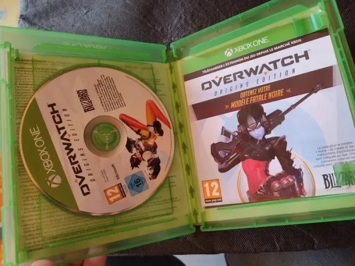 Lot de 8 jeux Xbox division final fantasy star wars battlefront overwatch - photo numéro 7