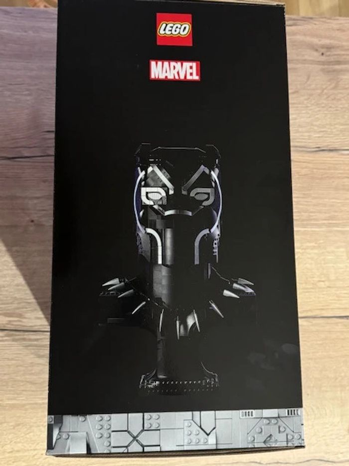 LEGO 76215 : Black Panther - photo numéro 2