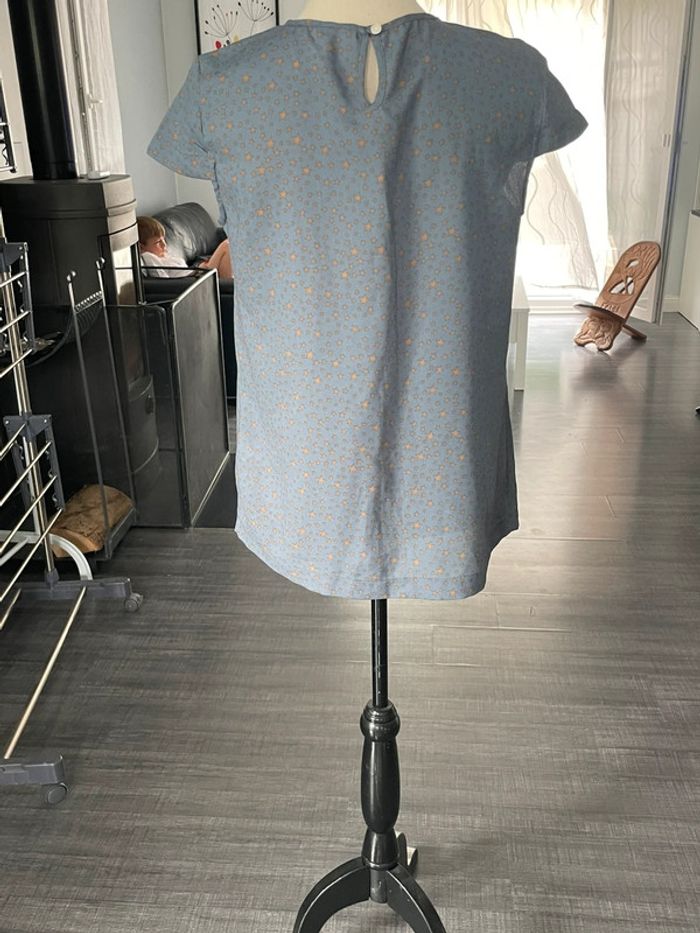 Blouse manche courte bleu avec des étoiles taille 38 marque rainbow - photo numéro 2