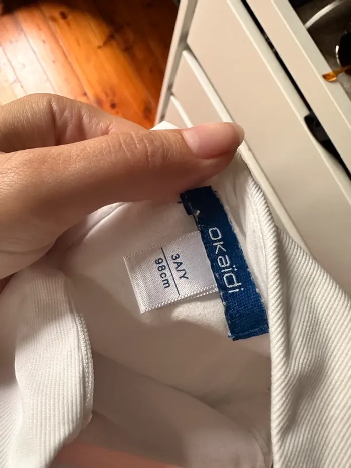 Robe de cérémonie OKAÏDI 3a fille blanche et doré - photo numéro 2