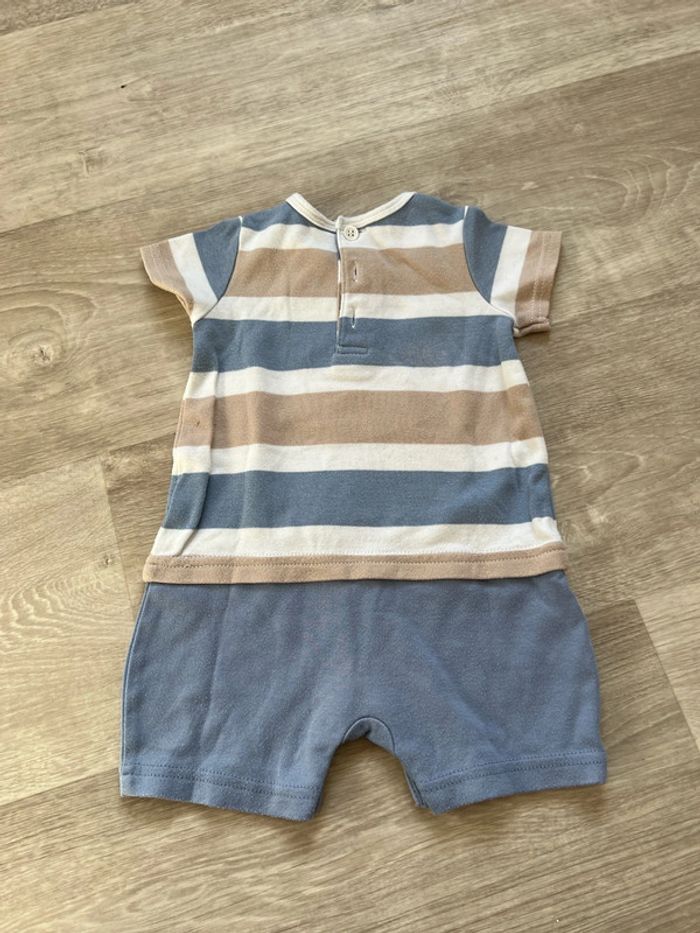 Combinaison neuve imprime hippopotame 6mois - photo numéro 3