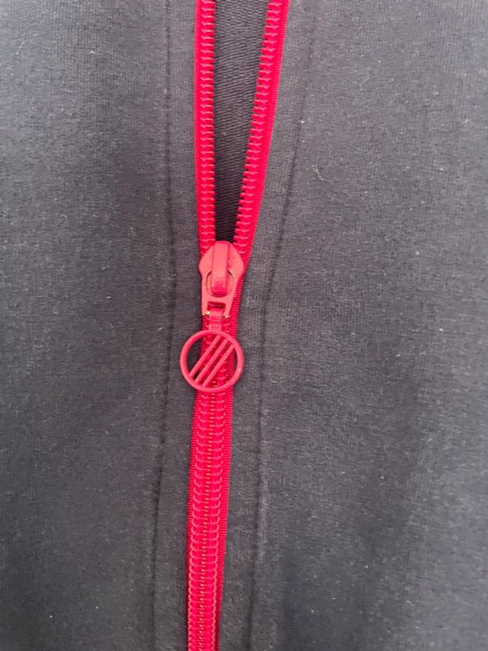 Gilet et teeshirt - photo numéro 5