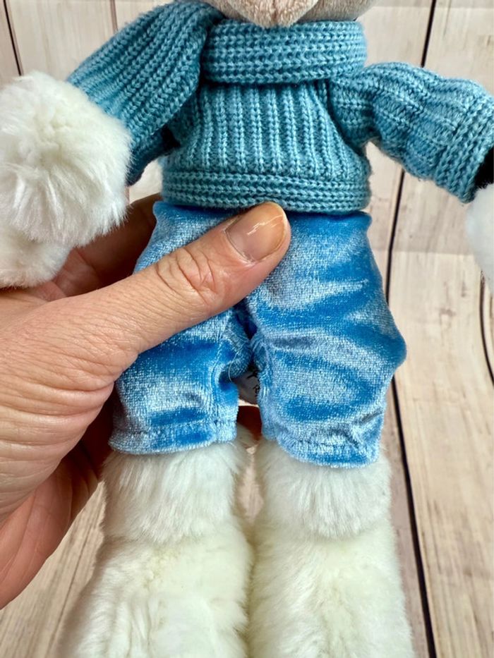 Peluche Disney Mickey en tenu d’hiver officielle Disneyland Paris - photo numéro 5