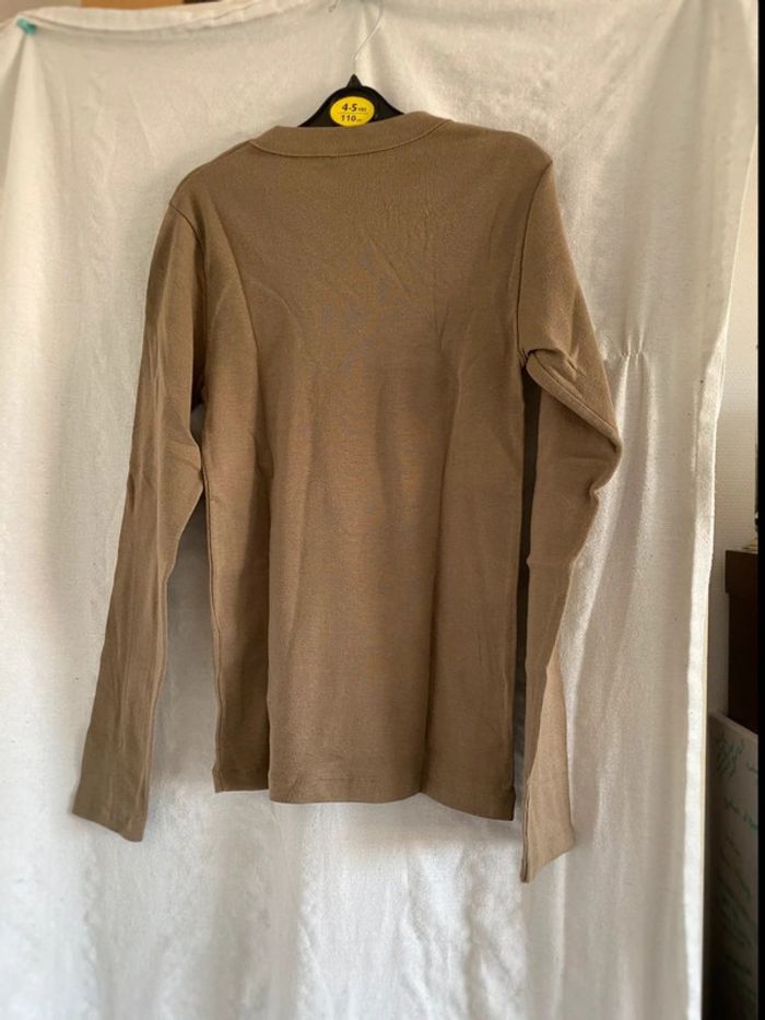 Tee-shirt - photo numéro 2
