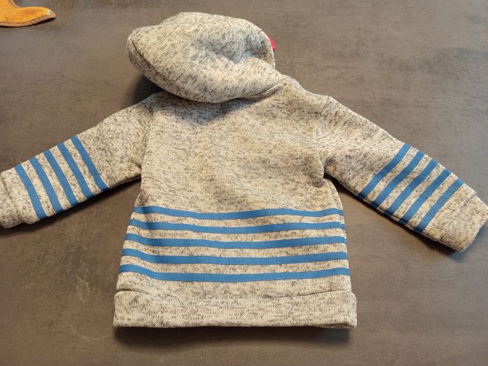 Gilet garçon 18 mois - photo numéro 2