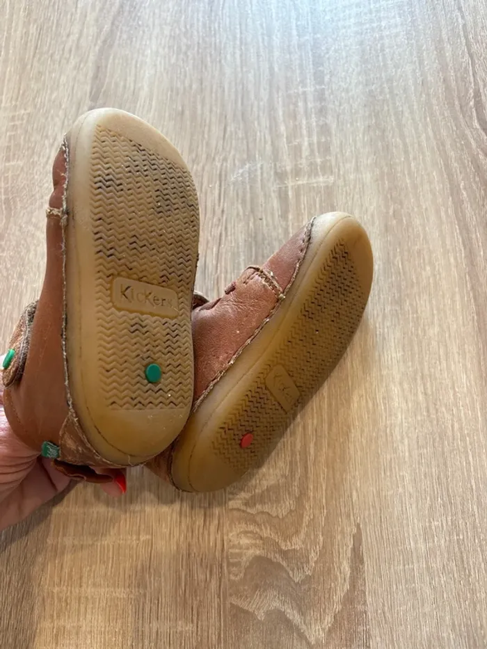 Bottines taille 22 - kickers - photo numéro 3