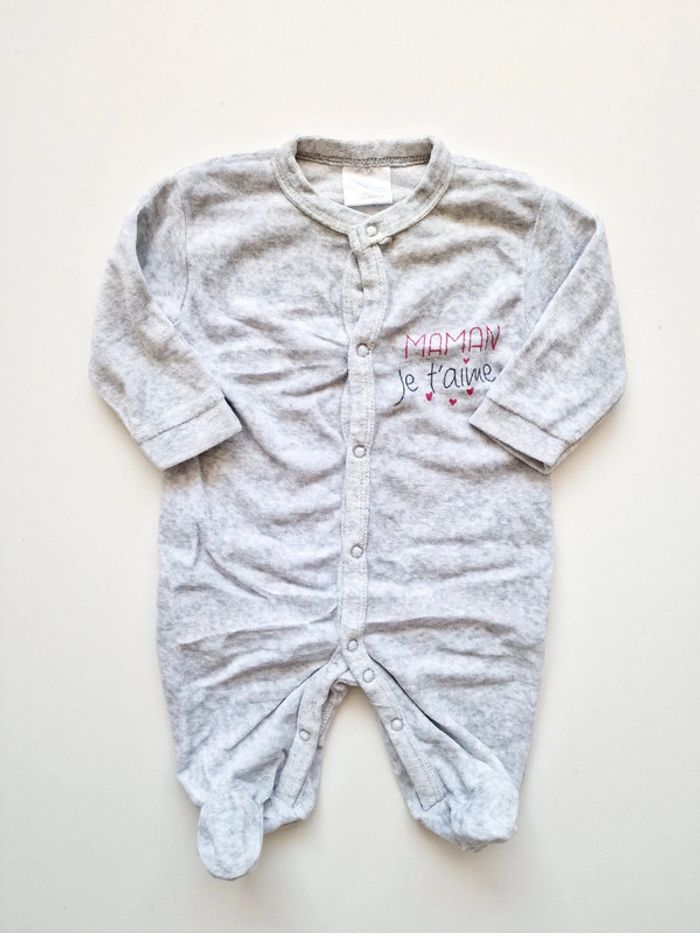 Grenouillère / pyjama une pièce / dors bien en velours - "Maman je t'aime" (1 mois)