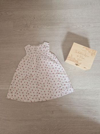 Jolie robe chic motif cerise chic C&A 🐇12 mois🐇