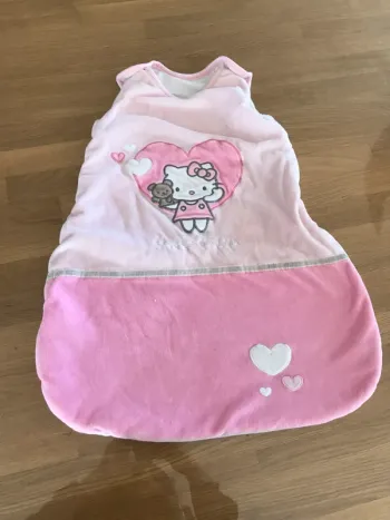 Gigoteuse hello kitty