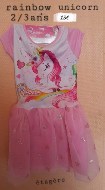 Robe avec tulle taille 2/3ans