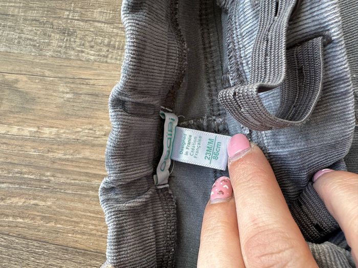 - Pantalon Obaibi  - 23 mois  - Très bon état - photo numéro 3