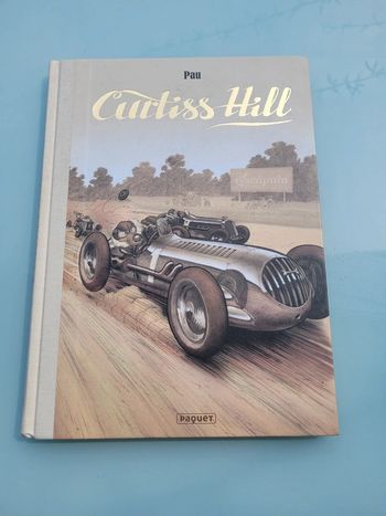 BD Curtiss Hill, Pau, Éditions Paquet