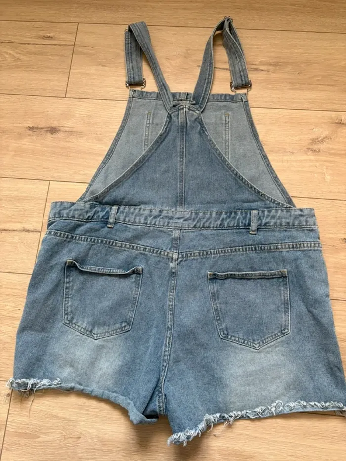 Salopette short grossesse en jean – Shein – Taille L - photo numéro 2